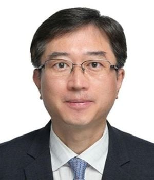 President Lee Nominates Kim And Oh For Constitutional Court