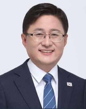 Kim Sung Hwan Named South Korea Environment Minister