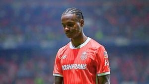 Toluca Faces Heartbreak After Helinho's Red Card
