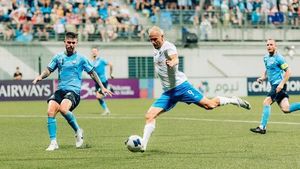 Sydney FC Aims For Historic Comeback Against Lion City Sailors
