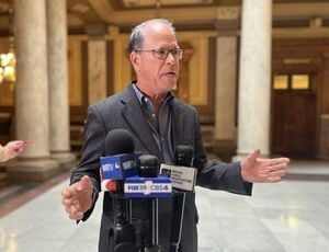 Braun Pushes Indiana Redistricting Amid Trump Pressure