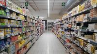 ¿Qué supermercados abren el Viernes Santo, 18 de abril 2025? Estos son los horarios de Mercadona, Lidl y Carrefour, entre otros | LOS40
