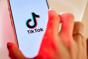 Trump To Approve TikTok Deal Giving US Investors Control