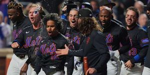 Lindor's Walk-Off Homer Lifts Mets Over Cardinals