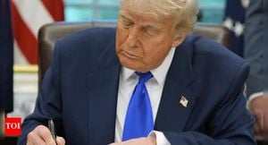Trump Offers Diplomatic Help Amid India-Pakistan Tensions