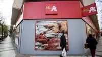 Alcampo da una pista sobre qué supermercados cierra: 