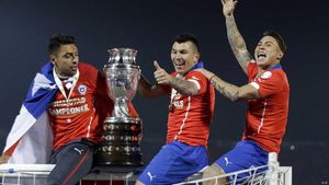 Chile Dominates Panama 6-1 In Friendly Match