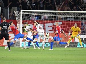 FCSB And Hermannstadt Battle To Dramatic Draw In Liga 1
