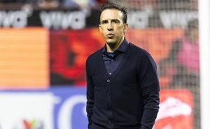 Cruz Azul Considers Coaching Change Amid Poor Performance