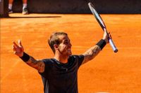 Felipe Meligeni vence título e conquista ascensão de 50 posições no ranking