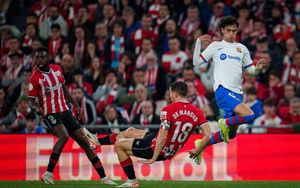 Athletic Bilbao Hosts Valladolid Amid Fan Detention