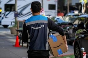 Amazon Lays Off 14000 Amid AI Expansion Drive