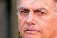 Brazilian police say ex-President Bolsonaro had planned to flee to Argentina seeking asylum