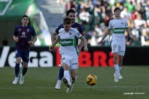 Elche Claims Vital Victory Against Eldense In LaLiga Hypermotion