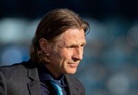 Reports: Gills closing in on new manager