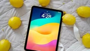 Apple Unveils IPhone 17 Series And New IPad
