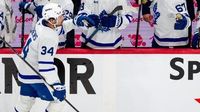Auston Matthews sneaks in power-play goal for Toronto - ESPN Video