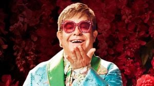 Elton Shines On ARD Quiz Show Wer Weiß Denn Sowas?