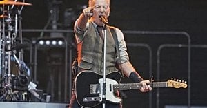 Springsteen's Protest Song Ignites Debate In Minneapolis