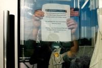Live updates: Senate vote fails to break bitter partisan deadlock on US shutdown