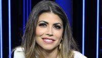 Stasera tutto è possibile, torna De Martino a far ridere tutti: gli ospiti