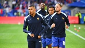 Kylian Mbappé Defends Rabiot Amidst Hurtful Insults From Fans