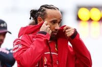 $30M worth former F1 champion reacts to Lewis Hamilton's communication struggles with his race engineer during the F1 Australian GP