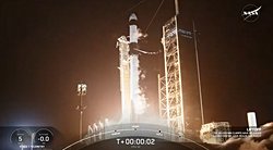 NASA ve SpaceX, CRS-32 Görevinde Dragon Kapsülünü Başarıyla Uzaya Gönderdi.