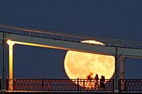 Why on Earth would NASA build a nuclear reactor on the Moon?