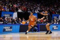 Potential Sixers draft prospect Tre Johnson shines, but Texas falls