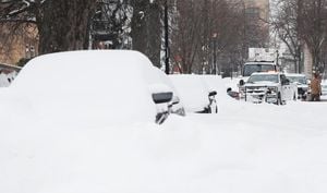 Montreal Battles Snowstorm Aftermath With Community Support