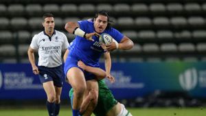 France U20 Falls Short Against England U20 27-10