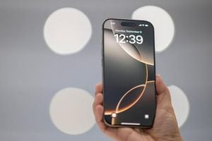Apple Unveils IPhone 17 Pro Max With Advanced Features
