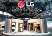 Samsung Electronics and LG Electronics will participate in China's largest home appliance exhibition.. - MK