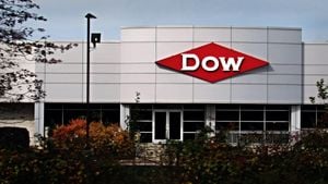 Stocks To Watch Dow Inc., PulteGroup, And MicroStrategy Making Waves