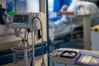 ‘National tragedy’ as hundreds die amid long A&E wait times