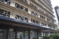 東北道で多重事故、１人死亡