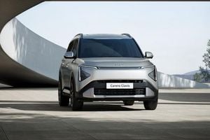 Kia Unveils Premium Carens Clavis MPV In India