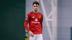 James Scanlon Joins Swindon Town In Deadline Day Loan