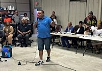 Tennessee town approves deals to turn closed prison into immigration detention facility