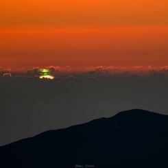  A Multiple Green Flash Sunset 