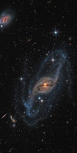 Dünyamızda bir solucan deliği olabilir mi?