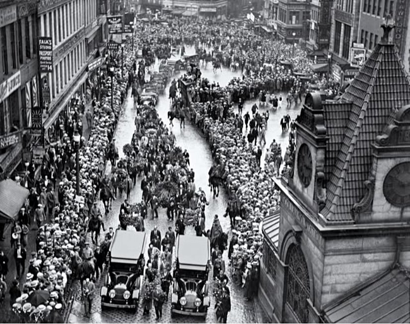 Nikola ve Bart cenazesi