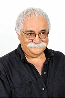 Levent Kırca