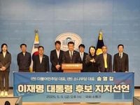 송영길 소나무당 대표, “이재명 지지” 옥중서신