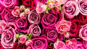 Top 10 Flower Delivery Services For Valentine's Day 2025