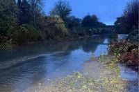 Major incident declared in south Wales after widespread flooding