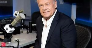 Kelsey Grammer Opens Up About Sister's Tragic Death