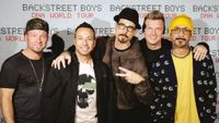 Backstreet Boys e J Balvin no The Town: Um Encontro Épico de Gerações no Palco Skyline! - Alternativa Nerd
