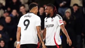 Fulham Stuns Newcastle With 2-1 Comeback Victory